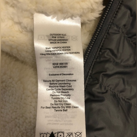 Eddie Bauer snowsuit - Picture 6 of 7